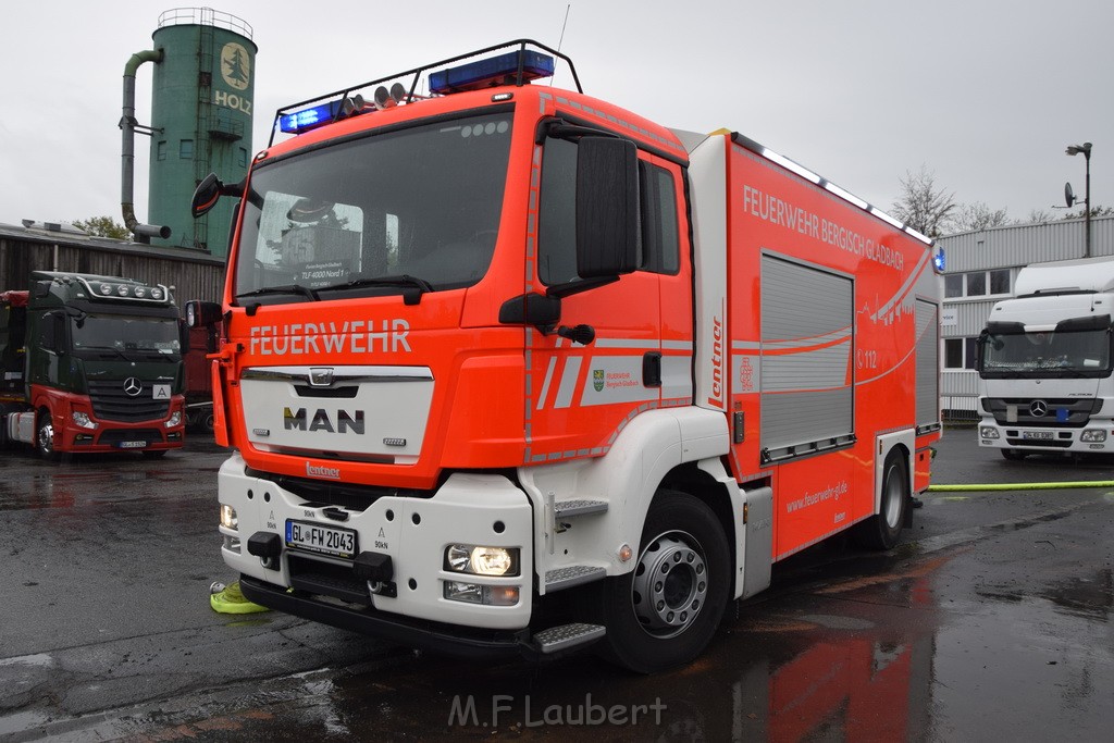 Feuer 4 Bergisch Gladbach Gronau Am Kuhlerbusch P352.JPG - Miklos Laubert